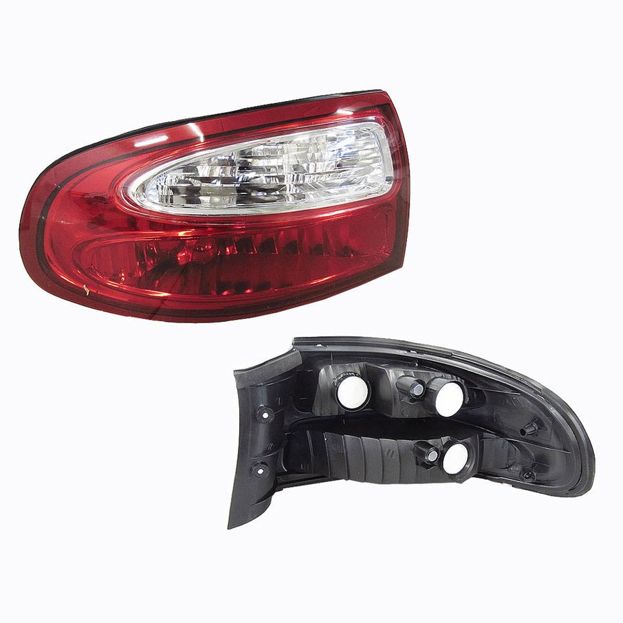 LEFT TAIL LIGHT TO SUIT HOLDEN COMMODORE VX SEDAN 10/2000–9/2002 LEFT TAIL LIGHT TO SUIT HOLDEN COMMODORE VX SEDAN 10/2000–9/2002