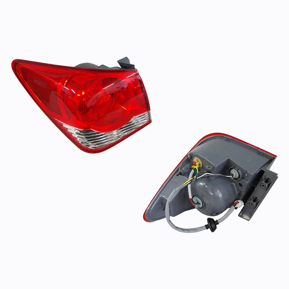 LEFT TAIL LIGHT TO SUIT HOLDEN CRUZE JG SEDAN 6/2009–3/2011 LEFT TAIL LIGHT TO SUIT HOLDEN CRUZE JG SEDAN 6/2009–3/2011