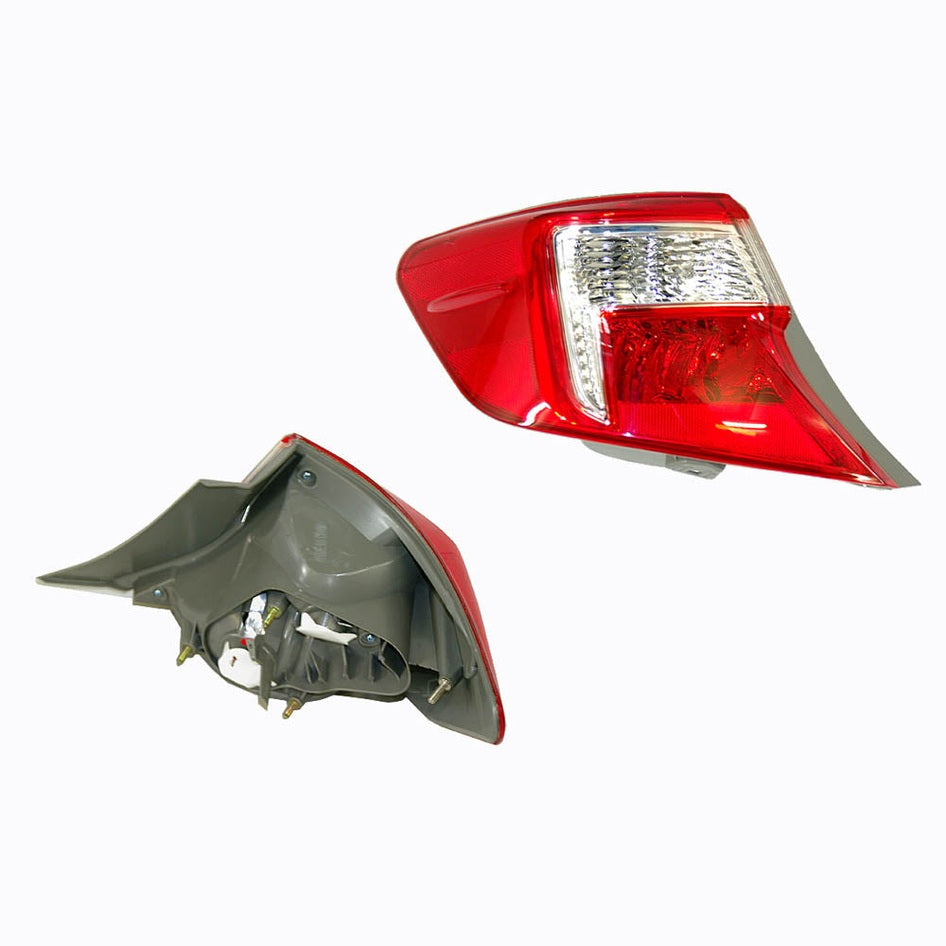 LEFT TAIL LIGHT TO SUIT TOYOTA CAMRY ASV50 SEDAN 12/2011–4/2015 LEFT TAIL LIGHT TO SUIT TOYOTA CAMRY ASV50 SEDAN 12/2011–4/2015